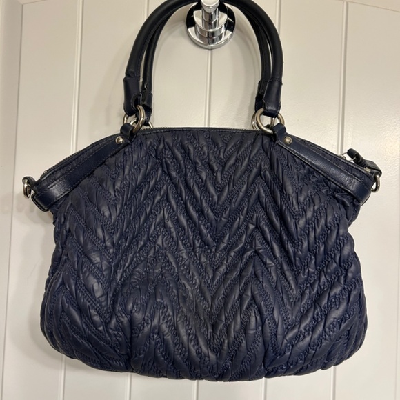 Coach Madison Purse - Picture 2 of 6